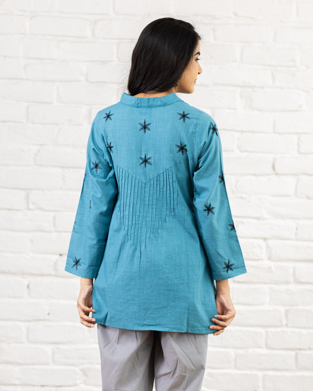Plain Embroidery Pintuck Tunic - Turquoise