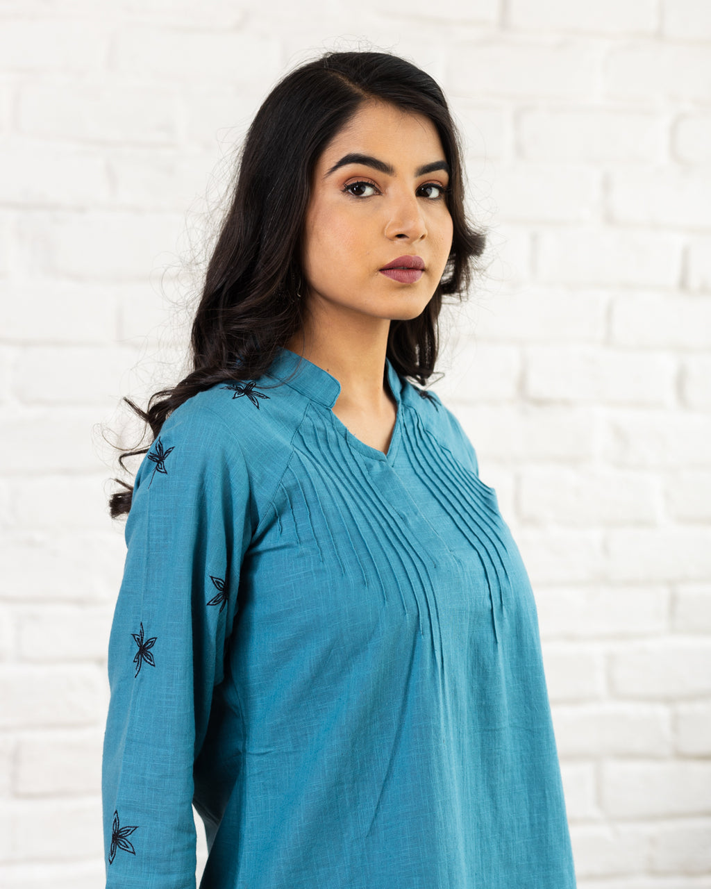 Plain Embroidery Pintuck Tunic - Turquoise