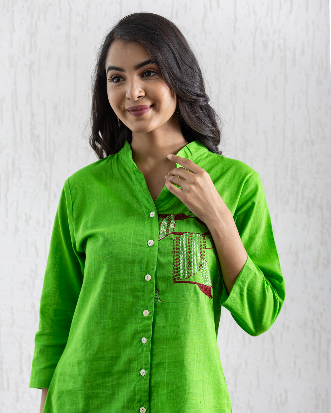 Plain Green Bird Embroidery Shirt
