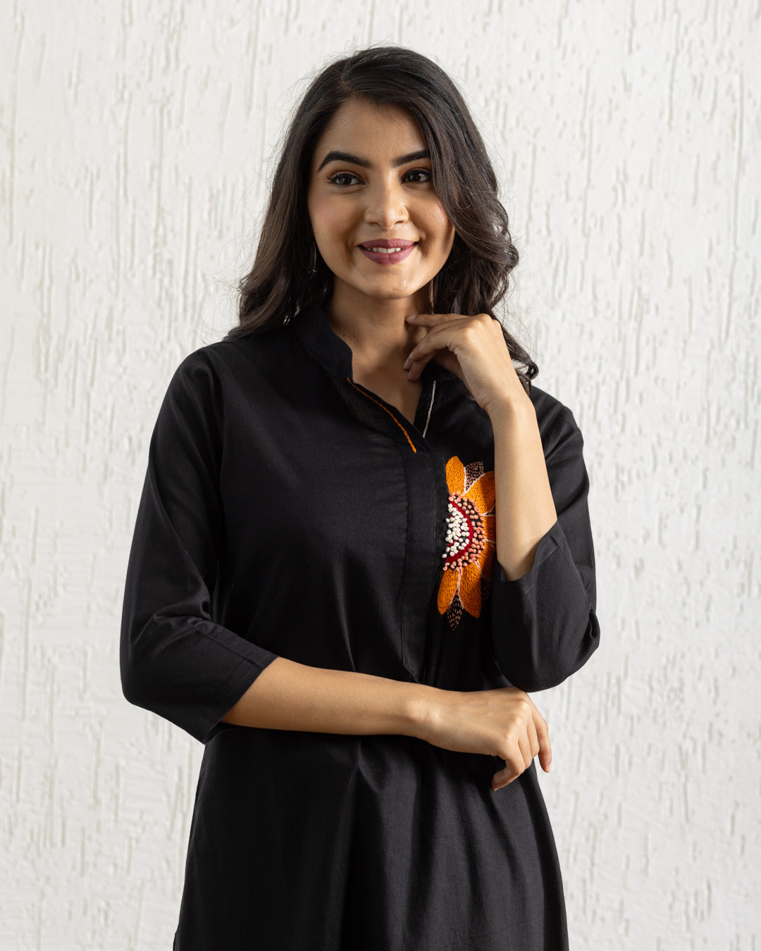 Plain Black Sunflower Embroidery Kurta
