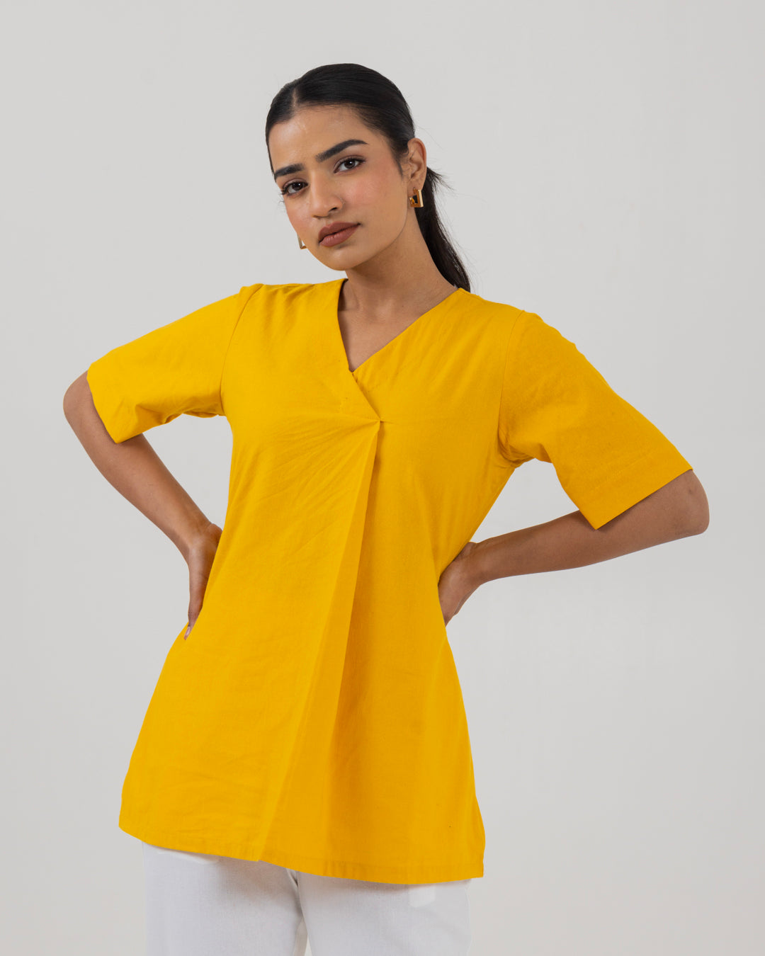 Front Box Pleat Yellow Top