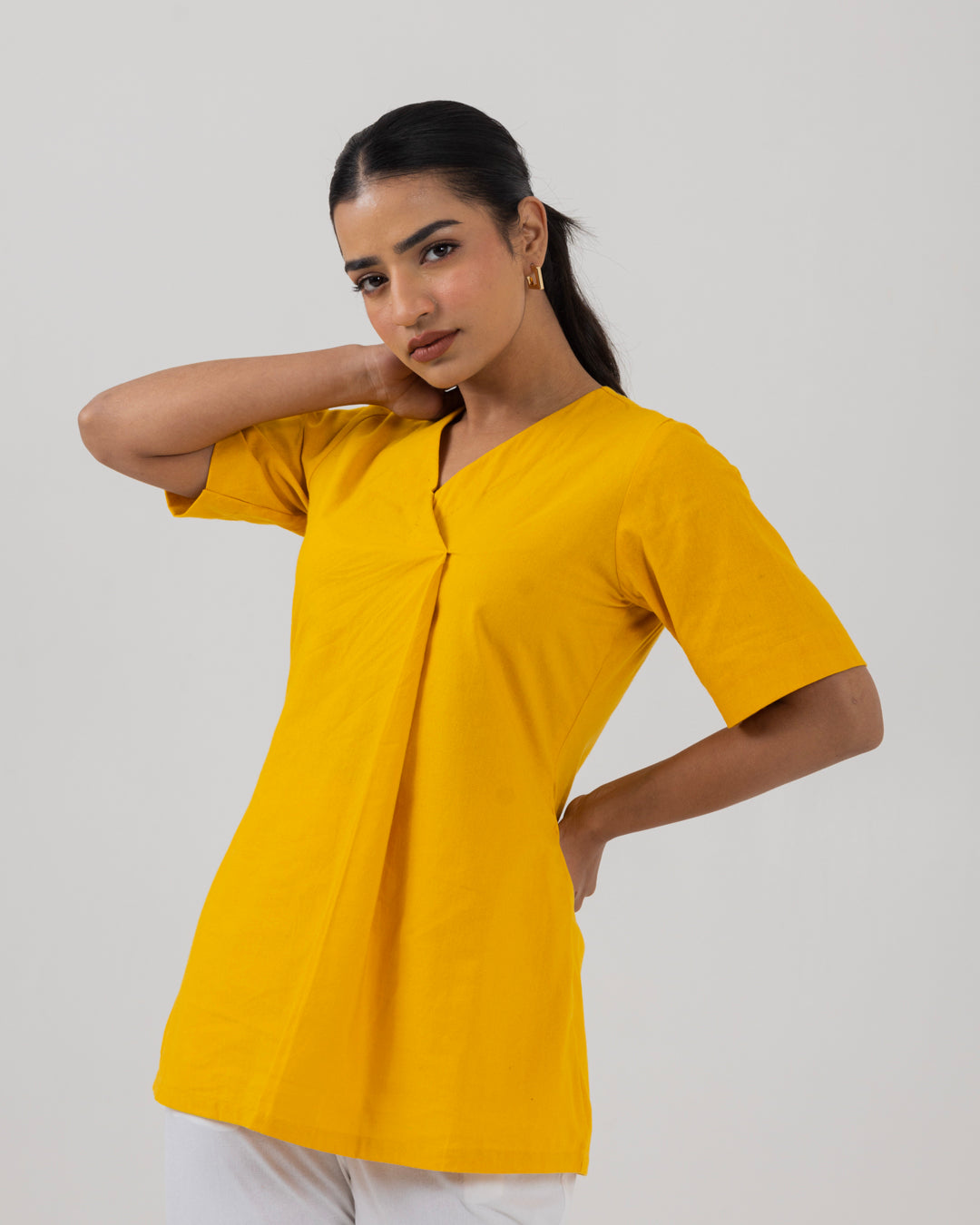 Front Box Pleat Yellow Top