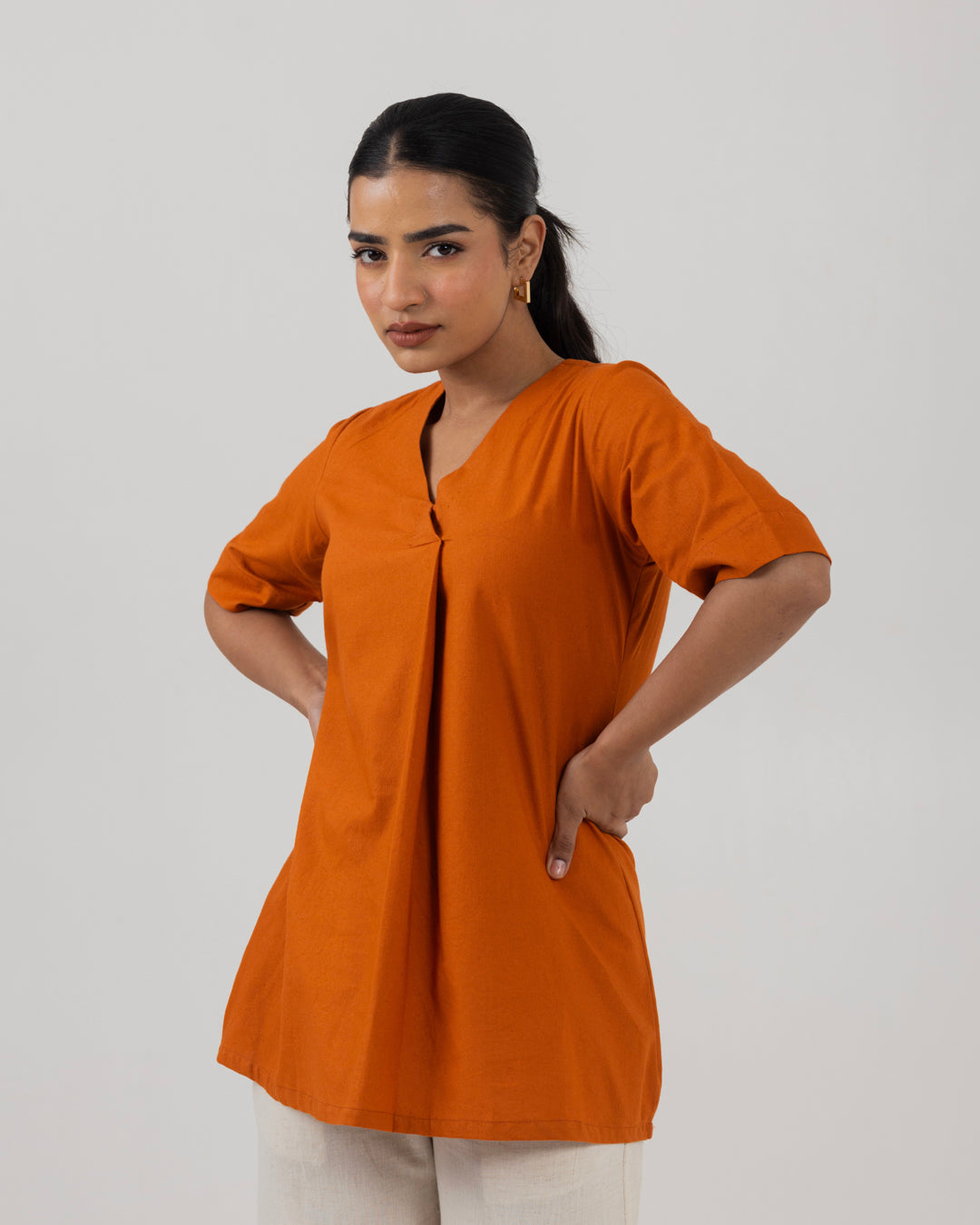 Front Box Pleat Rust Top